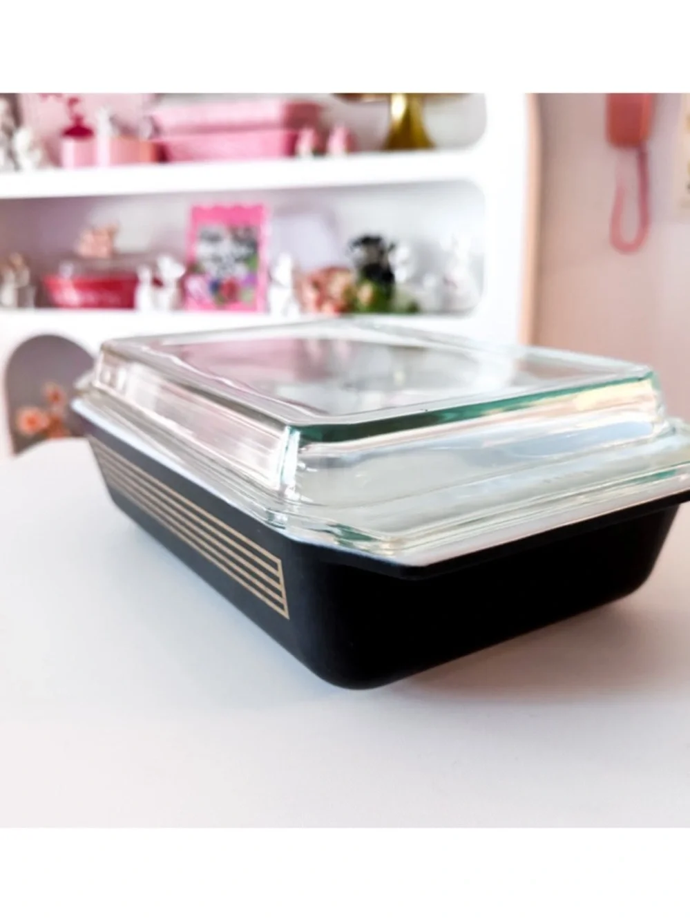 Pyrex 575 Musical Staff Space Saver Casserole w/ Lid, Black Gold, Vintage 1958